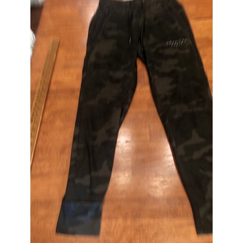 American Eagle AE FLEX Knit Joggers Men’s XS Green Camo Activewear Pants Pockets - Picture 4 of 9